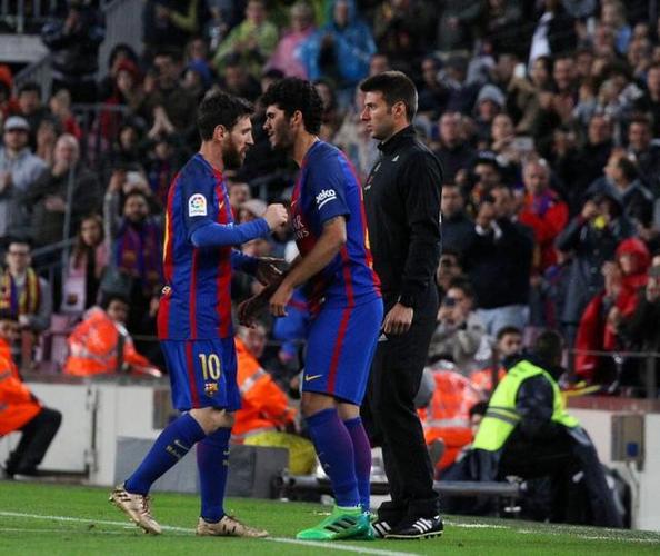 阿莱尼亚：当时我在巴萨时没有位置，库库雷利亚也一样