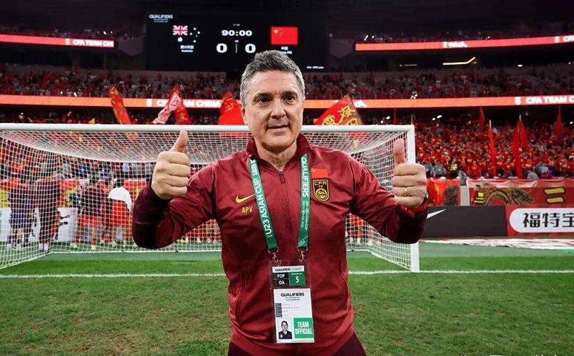 安东尼奥：先通过表现去吸引球迷，我不能“未给就先要”